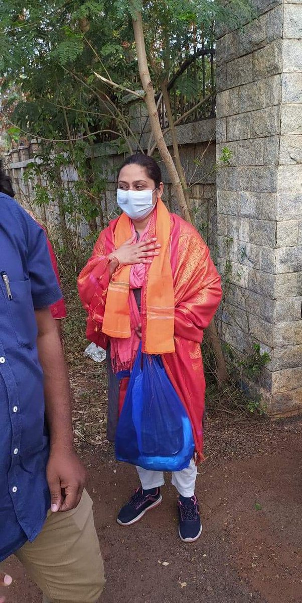 जेल के ताले टूट गए ,
परिषद के कार्यकर्ता छूट गए ।

राष्ट्रीय महामंत्री सुश्री @nidhitripathi92 दीदी सहित सभी कार्यकर्ताओं को मा. न्यायलय से मिली जमानत।

यह लड़ाई लावण्या को न्याय दिलाने तक जारी रहेगी

#FightForLavanya
#JusticeForLavanya