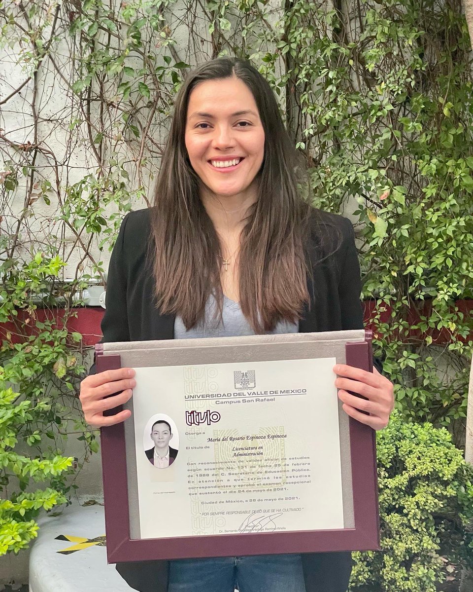 mariespinozatkd's tweet image. Llámame Licenciada👩‍🎓