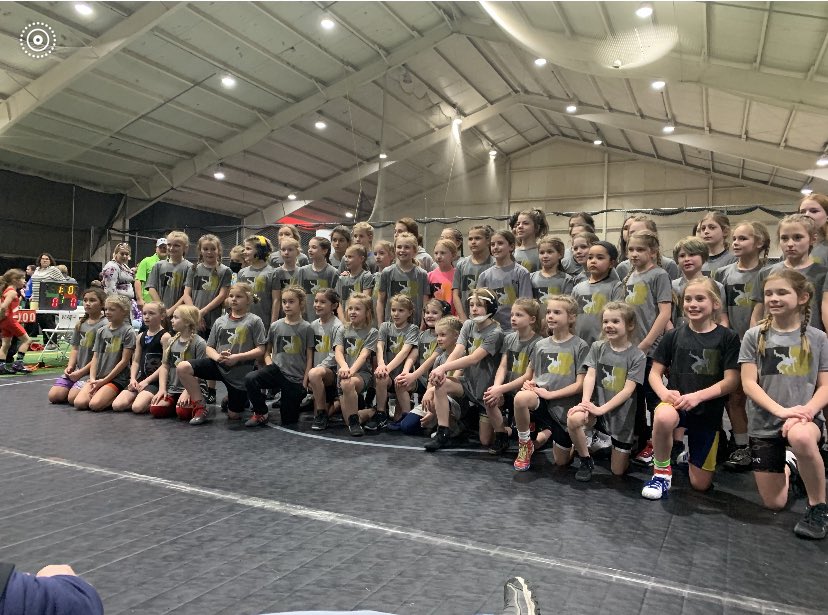 matkocher's tweet photo. Pittsburgh Girls Youth Wrestling Match 2/19/22. Future WPIAL stars! @WrstleLikeAGirl @WPIALwrestle7 @PIAASports @tigercoachayres @IowaW_Wrestling https://t.co/ca7RmjFhCO