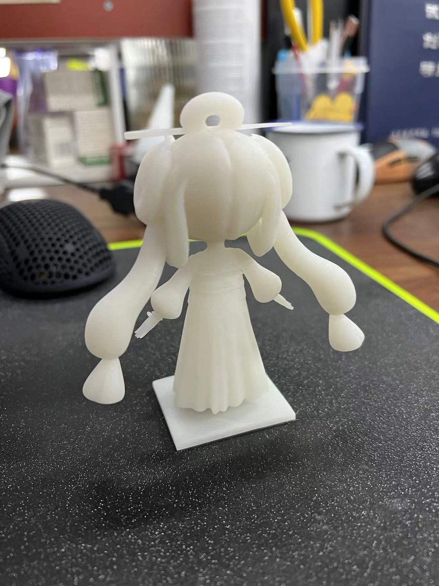 FloreZwx's tweet photo. Adorable fairy figure designed and painted by our client, who's a freshman major in art design. 3D printed with our new LCD resin 3D printer.
#cusotm #design #3dprint #figure #collectible #prototype #masterpattern https://t.co/mJ89jIwxxF
