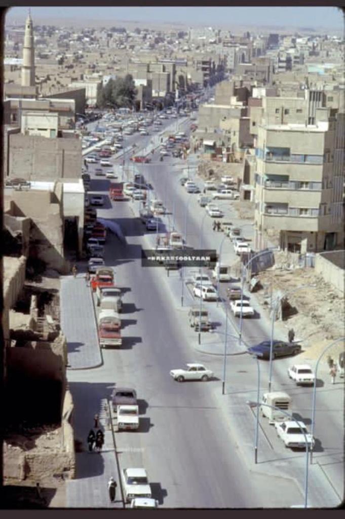 R44427M's tweet photo. @f3v338bZnUlKTcx @gorgeous4ew @Juhaieeem ياخي والله  ماعندك معلومة البيوت الطين والحجر كل هذا  والحشمه والعز الي فيه من فضل ربي مال أحد منه علينا بعد الله كل هذا من فضل ربي واجدادنا  والحمدالله https://t.co/1CP9wWqbni