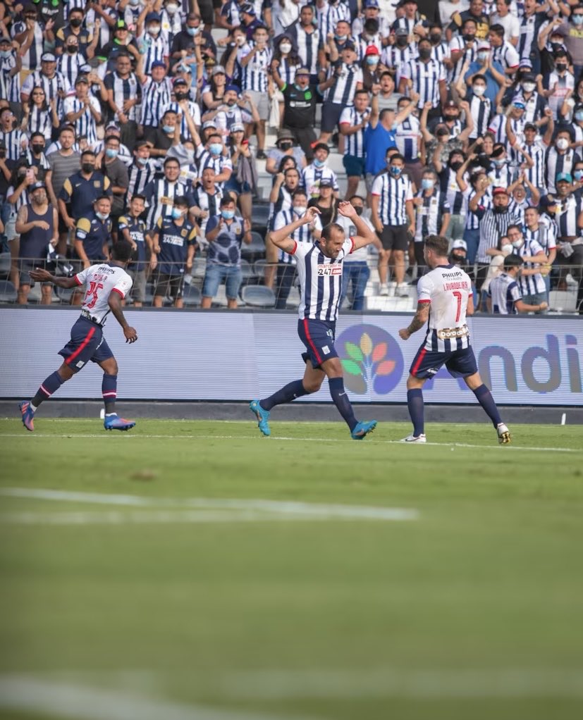 elmonowhite's tweet photo. Dejando la garganta por ti, mi ⁦@ClubALoficial⁩ 🔵⚪️🔵 https://t.co/bt7IDiF248