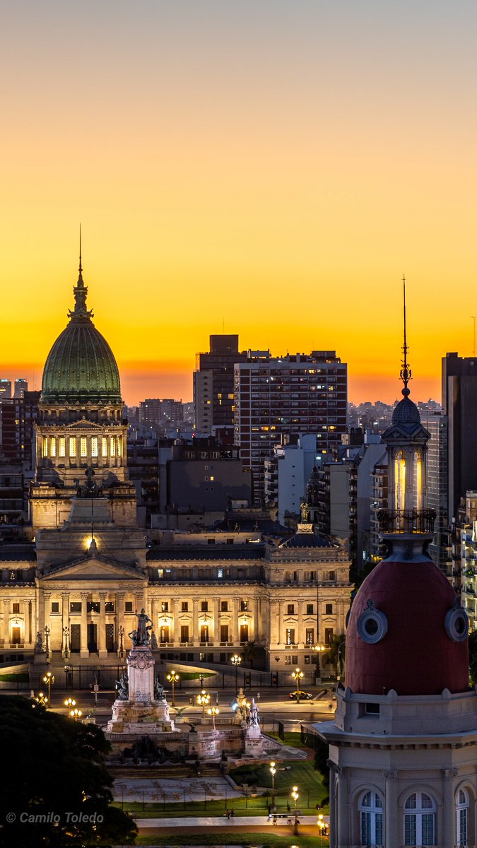 bsas_lovers's tweet photo. Sale fondo para tu celu! Dale retuit si te gustó! https://t.co/gfiz1NVRMv