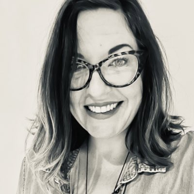 katelynd_turner's tweet photo. #NewProfilePic with a bunch of filters n stuff! https://t.co/9JIk3rqDw3