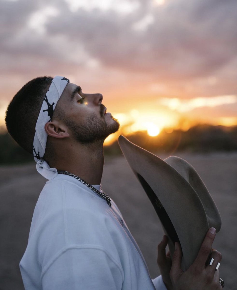 ⠀ ⠀ ⠀ ⠀ ⠀ ⠀
“Pour apaiser mes plaies, pour oublier mes peines, j’refais le monde avec mes rêves.”⠀ ⠀ ⠀ ⠀ ⠀ ⠀ ⠀ ⠀ ⠀ ⠀ ⠀ ⠀🇦🇷