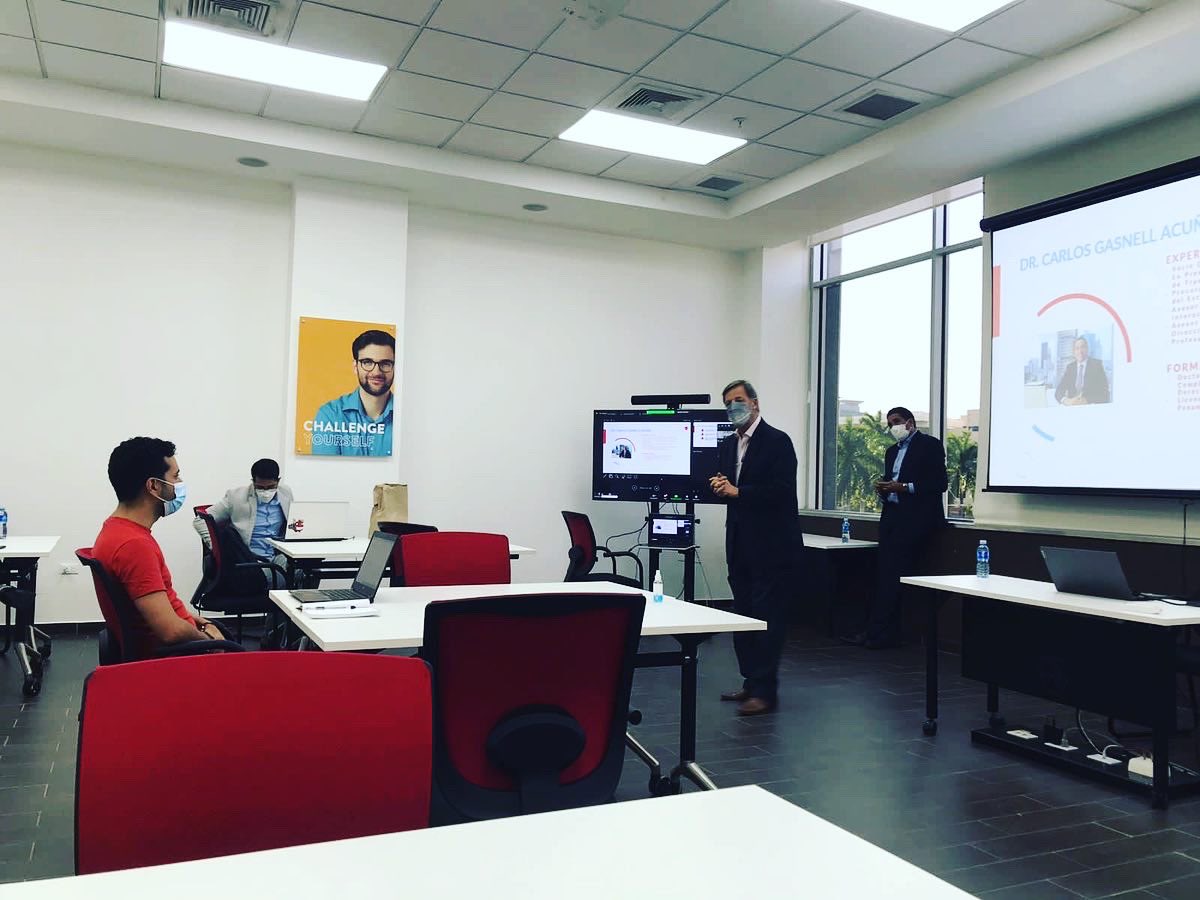 ADENGovernment's tweet photo. Sin dudas la pandemia ha traído cambios para toda la sociedad. En Aden Escuela de Gobierno, esta tarde comenzamos con nuestro nuevo sistema de cursada hibrida para cursar nuestras clases.

#adenescueladegobierno #adenschoolofgovernment #adenuniversity #maestria #panama https://t.co/huhr1XpDuM