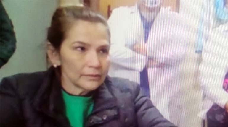 LosTiemposBol's tweet photo. Amplían tres meses el encarcelamiento de Añez y sus exministros por el caso "golpe I"
https://t.co/bx7DuV8dfA https://t.co/msyYwcsoxA