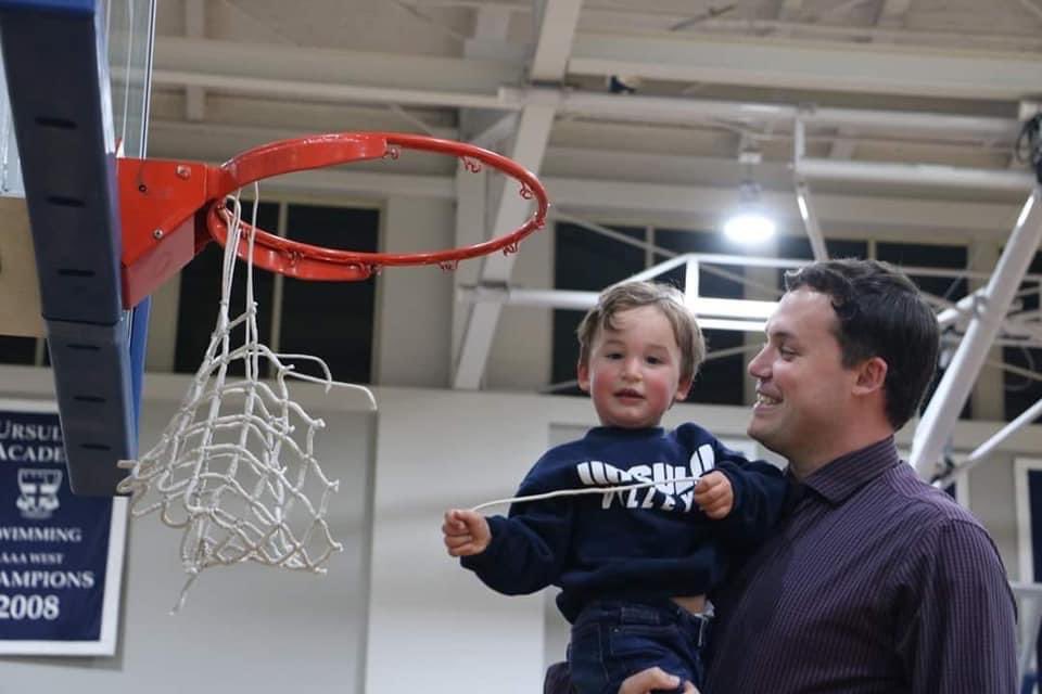 CoachGoff_'s tweet photo. It is w/ a heavy heart that I’ve decided to step down from my position as HC of the Ursuline Academy basketball team in an effort to spend more time w/ my family &amp; continue to build @LgrBasketball to impact many lives for years to come!

Read More Details Below ⬇️⬇️⬇️ https://t.co/s8fwfSLJbl