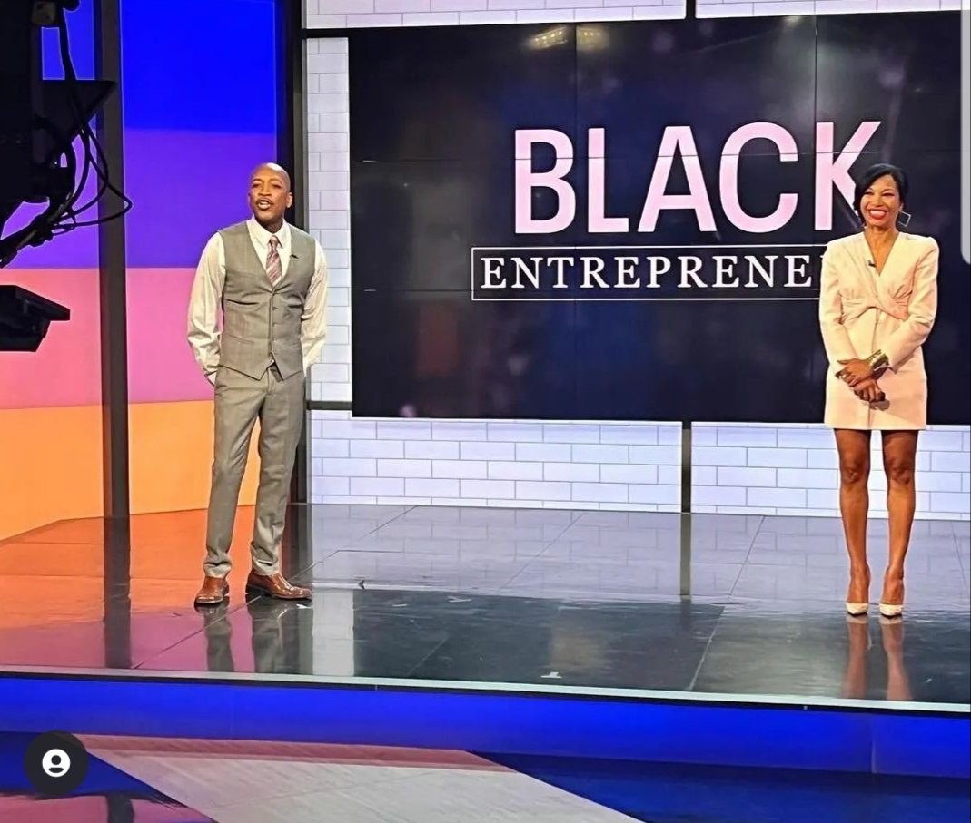 ICYMI....the Black Entrepreneurs special airs again tonight at 10:30 on Fox 5. For Twan-Fam outside of Metro-NY I will post the link to Fox 5 YT channel! 🖤 #fox5ny #luvthegrinders