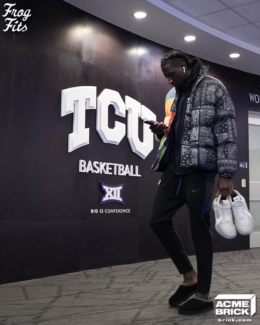 TCUBasketball's tweet photo. ππ»πΈπ° ππ²π½πΌ
#GoFrogs | #FrogFits https://t.co/85dxhm790h