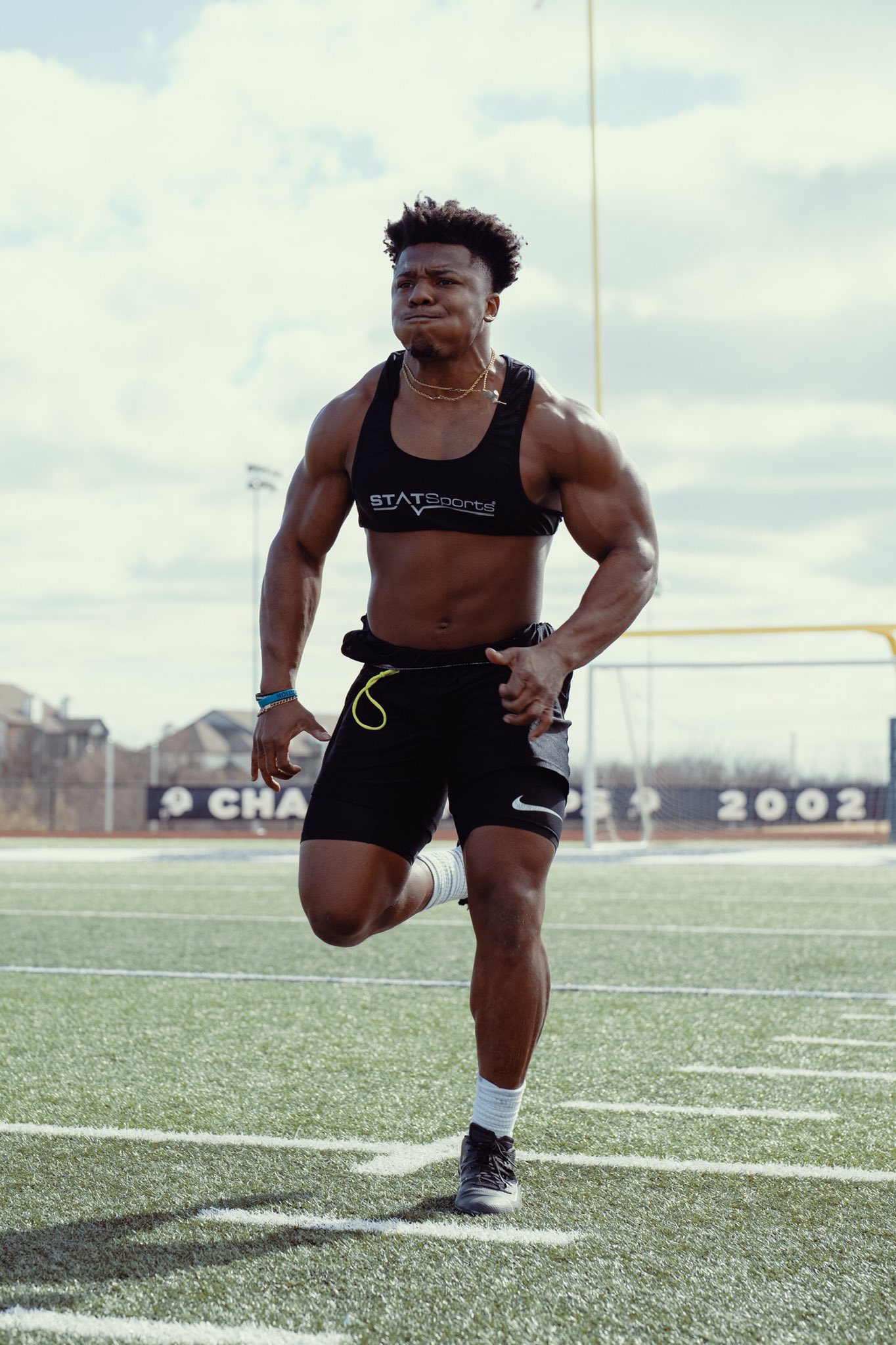 See Bryce Drummond's Official College Football Photos 2022