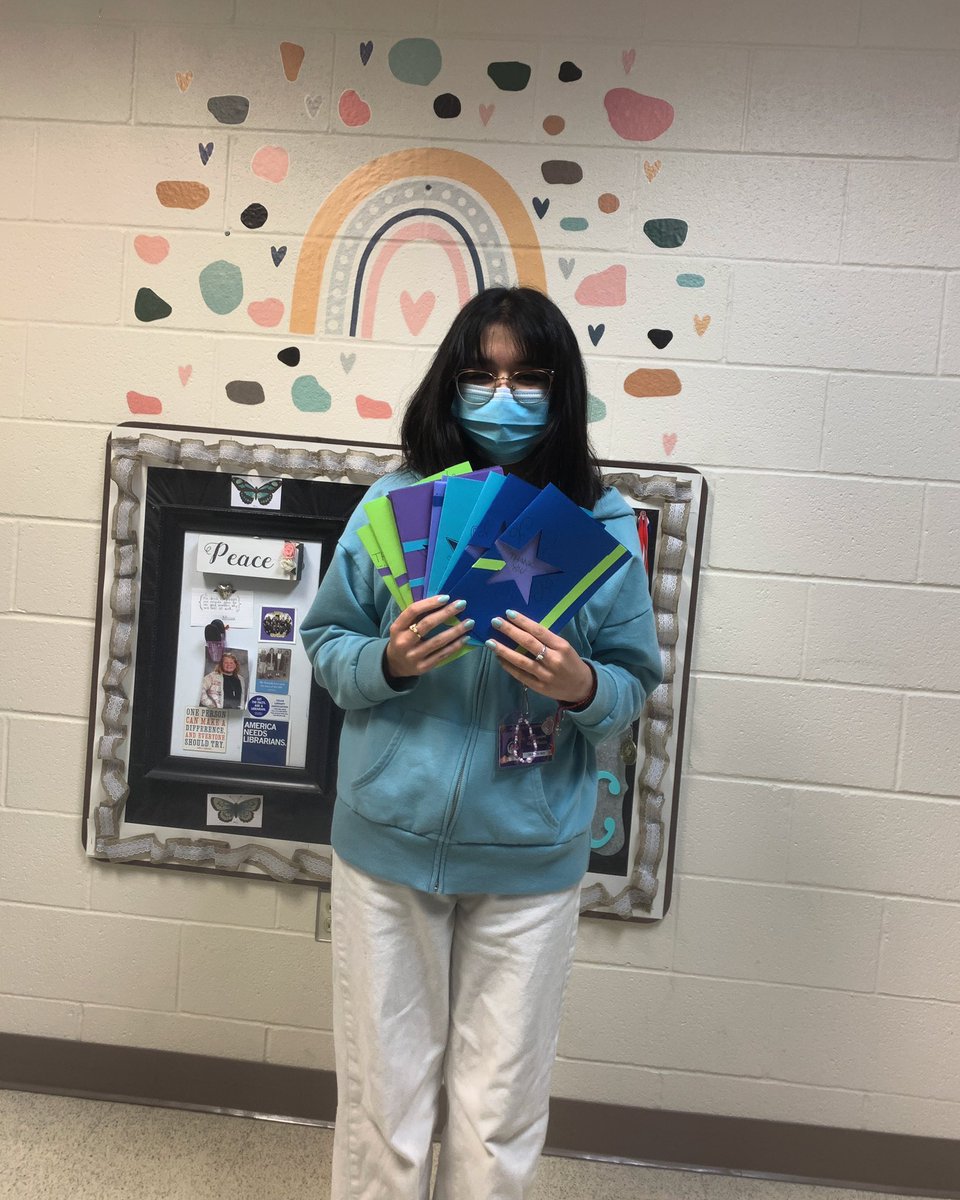 AHSlibrary tweet media
