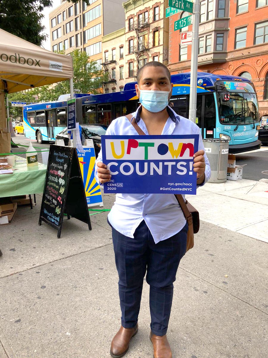 NYCImmigrants's tweet photo. We mourn the loss of Danny Mendoza who served New Yorkers as a Neighborhood Organizer at MOIA. Danny was a dedicated community leader who cared so passionately about uplifting immigrant communities. He had a deep love and knowledge of cultures, languages, and politics. https://t.co/5Av4utZooy