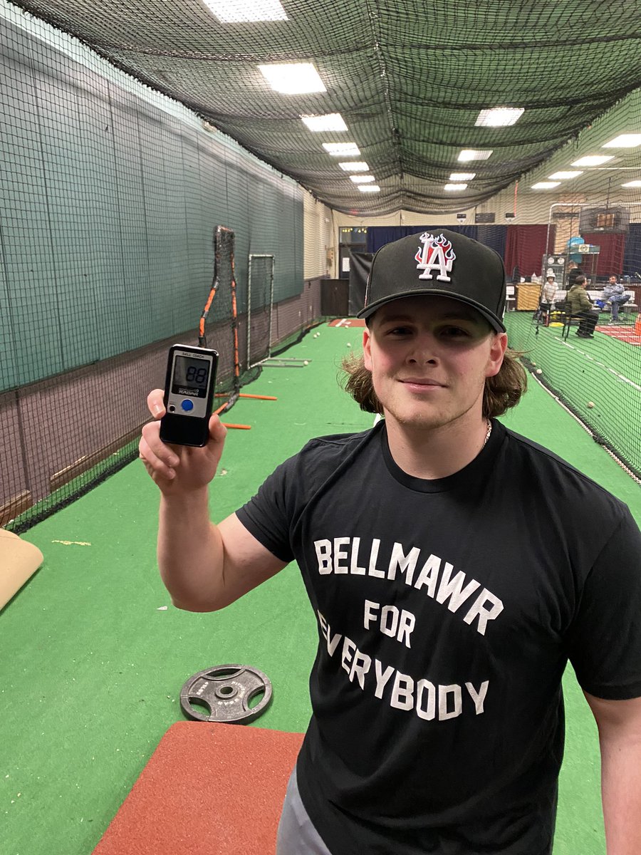 A pair of Barnegat HS pitchers brought the energy tonight and both hit new mound PR’s <a href="/ryankulpa44/">Ryan Kulpa</a> hit 88 and PJ Craig hit 91 for the first time, congrats boys! <a href="/FlatgroundApp/">FLATGROUND Pitching</a>