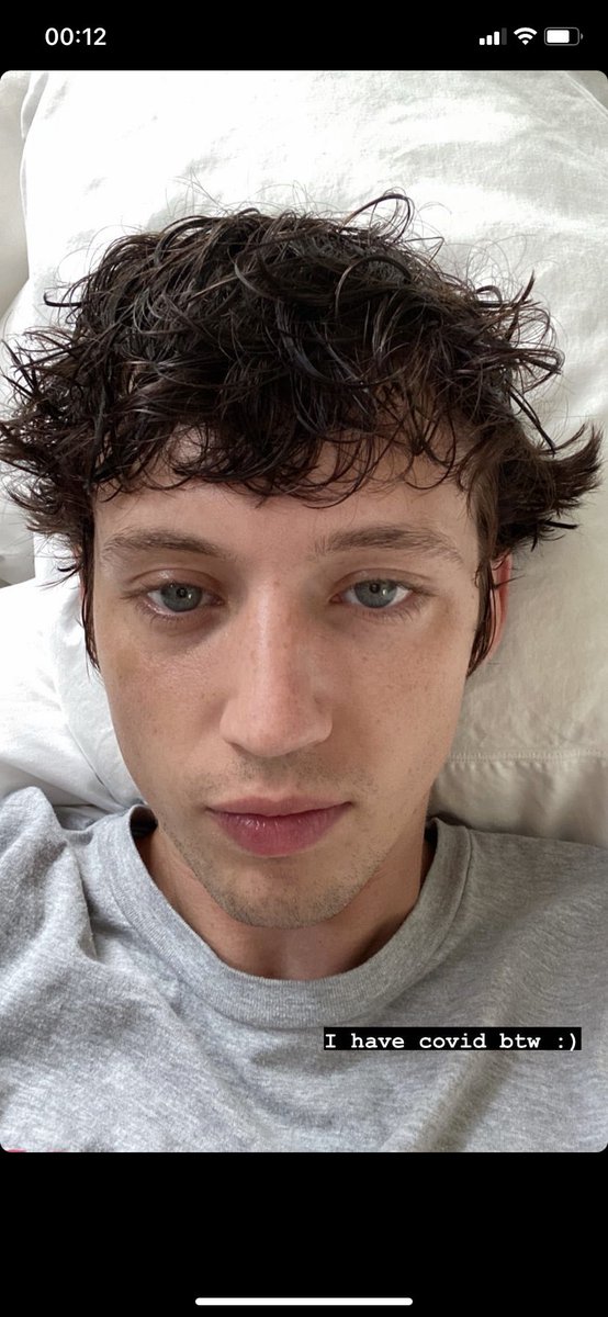 UpdatedTS's tweet photo. 📸| Troye on his Instagram Story!   

© troyesivan https://t.co/zepqpjhNyh