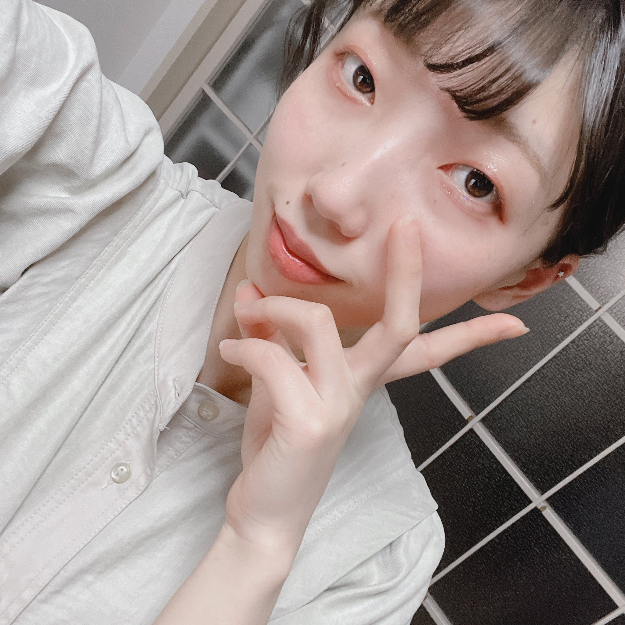 تويتر 香月 蛍 على تويتر おはようございます 今日もいってきまーす T Co Zwztsjfbhy تويتر 香月 蛍 على تويتر おはようございます 今日もいってきまーす T Co Zwztsjfbhy