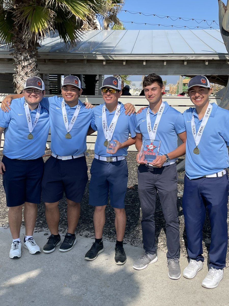 Carroll_Golf's tweet photo. Texan Shootout varsity boys, team 1st place. Marcus Rosales 1st place individual and closest to the pin winner!! https://t.co/OYrbDhdQSF