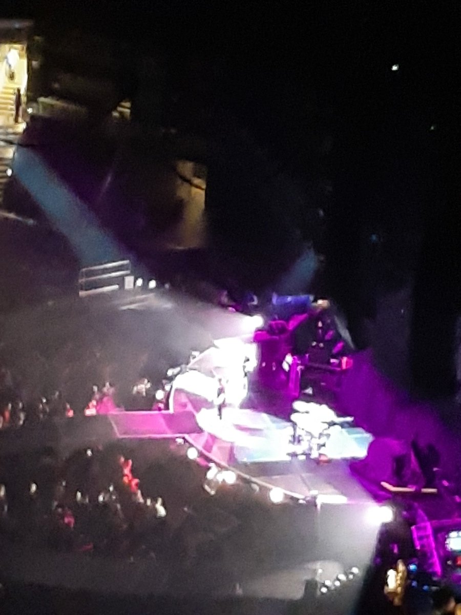 ShannonSchenck's tweet photo. Jordan is here to drop some MO' FO' TRUTH BOMBS Y'ALL 💣🔥 @grandson killin' it in Indy. 🤘🏻🖤 https://t.co/MJVG7F43hJ