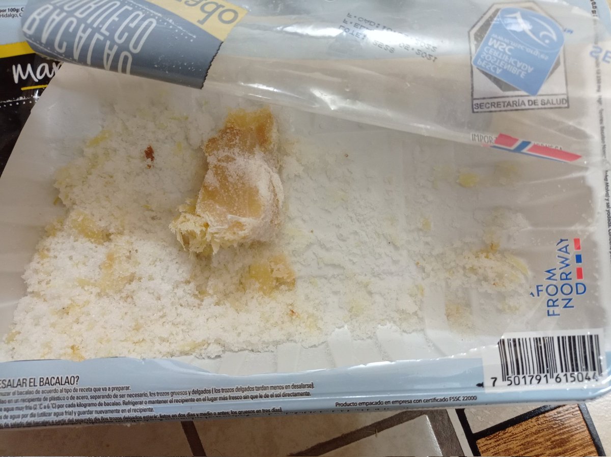 Ros97035535's tweet photo. #marketside @walmart_express
Así o más sal en el bacalao.
Compré sal al precio de bacalao?
Se pasan de listos https://t.co/1JBRjybRpg