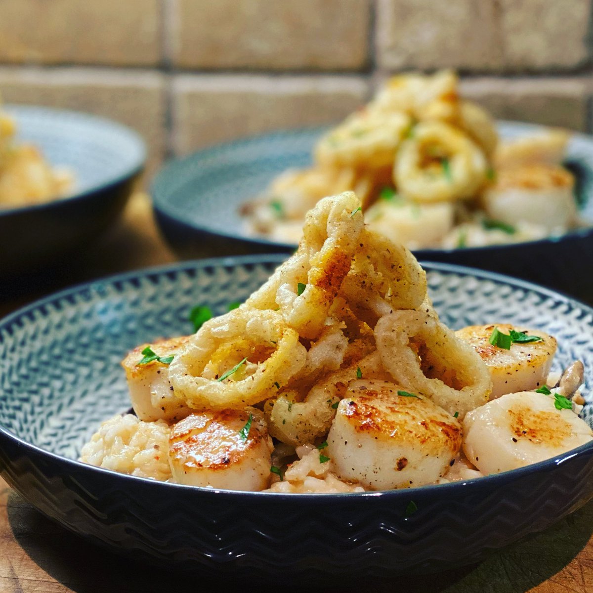 scooterjolly's tweet image. Lobster and mushroom risotto and topped  with seared scallops and calamari 🦞 #familyday2022 #weekendchef ❤️