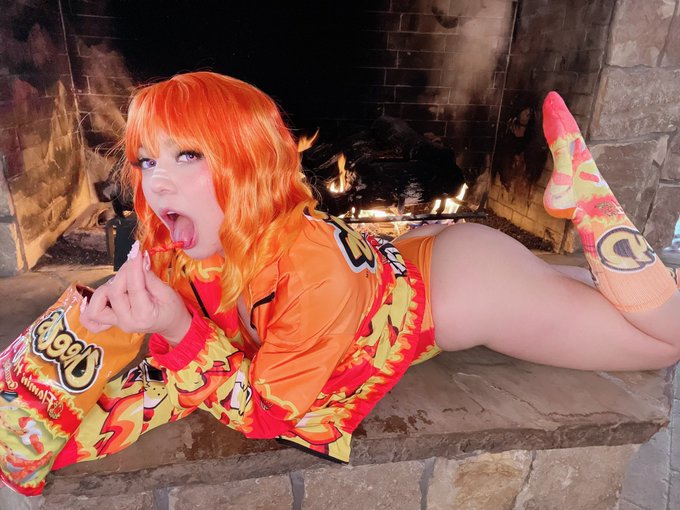 It ain&rsquo;t easy being cheesy 🔥 @ChesterCheetah https://t.co/DbkPJc8Cll<a class="tags" target="_blank" title="On Twitter" href="/?out=eyJ0eXAiOiJKV1QiLCJhbGciOiJIUzUxMiJ9.eyJpYXQiOjE3MjE1NjQ2MTUsImlzcyI6InR3cG9ybnN0YXJzLmNvbSIsIm5iZiI6MTcyMTU2NDYxNSwiZXhwIjoxNzUzMTAwNjE1LCJyZWRpcmVjdF91cmwiOiJodHRwczovL3R3aXR0ZXIuY29tL0NoZXN0ZXJDaGVldGFoIn0.m58Z8JD7zFVQ5yI4Y0veb5xppVF2F0LnbNJ4Sby3mNrbnVKog6e-33tZV-SZBIr-p4Bj2n2UZzB-9_eB72rdGA">@ChesterCheetah</a>