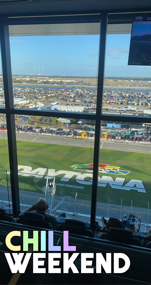 MeaganC_Wilson's tweet photo. It was a pleasure Daytona!! 🎉🏎 #Daytona500 https://t.co/oPaOh5jZsA