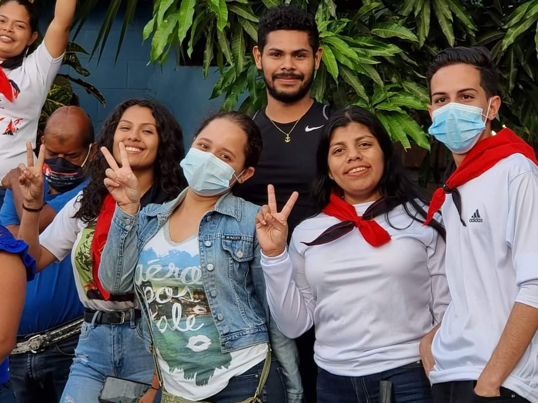 <a href="/ElMachoAguero/">🇳🇮🐦 🅴🅻🅼🅰🅲🅷🅾🅰🅶🆄🅴🆁🅾 🔴⚫</a> "nunca han podido asesinar su espíritu que vive, que vibra, que avanza en cada uno de nosotros en la conciencia de Patria Soberana, Patria, paz"
#UnidosEnVictorias 
#SandinoSiempreMasAlla