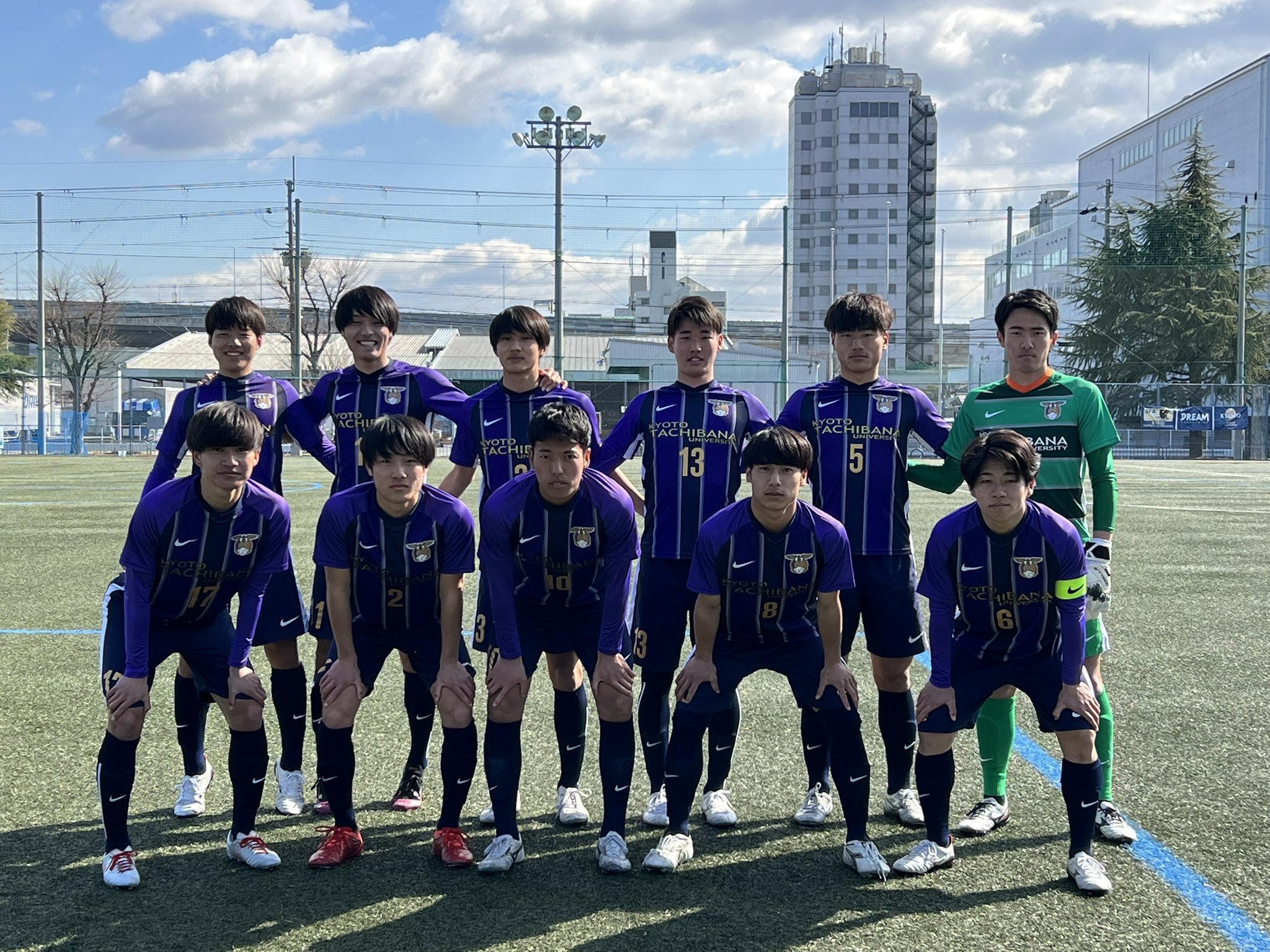 京都橘大学 サッカー部 試合速報 京都選手権 予選リーグ 第1節 Vs 京都大学 非公開 ハーフタイム 選手交代 In 福田篤宏 京都橘高 Out 冨永日向 静岡学園高 Twitter
