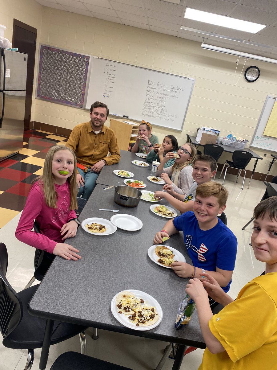 Jamie Moore tweet media