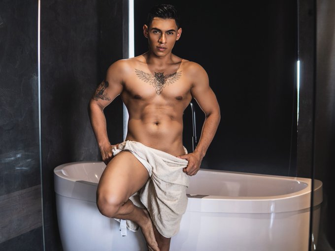 Veni Vidi Vici @CkleinAgency https://t.co/P5OqNmiUIc<a class="tags" target="_blank" title="On Twitter" href="/?out=eyJ0eXAiOiJKV1QiLCJhbGciOiJIUzUxMiJ9.eyJpYXQiOjE3MjcyNjk1ODEsImlzcyI6InR3cG9ybnN0YXJzLmNvbSIsIm5iZiI6MTcyNzI2OTU4MSwiZXhwIjoxNzU4ODA1NTgxLCJyZWRpcmVjdF91cmwiOiJodHRwczovL3R3aXR0ZXIuY29tL0NrbGVpbkFnZW5jeSJ9.ha4nMKw-cjwbKT0c4350upYturWO5uUrLo92djhWeZZEyn1-Ix1dtDAKx_vGOCgPRVqBVj9QmDD5MVQGuYVlEg">@CkleinAgency</a>