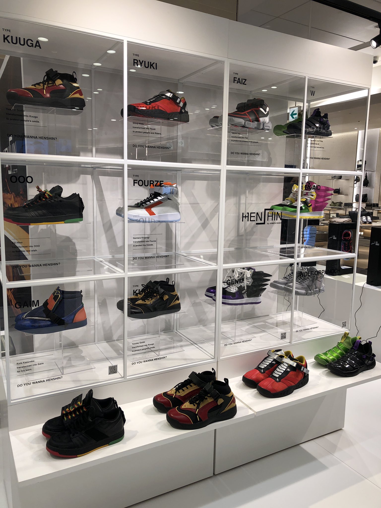 Henshin By Kamen Rider 阪急メンズ大阪 Pop Up Store 最終日 T Co Kyixxzpy8y Twitter