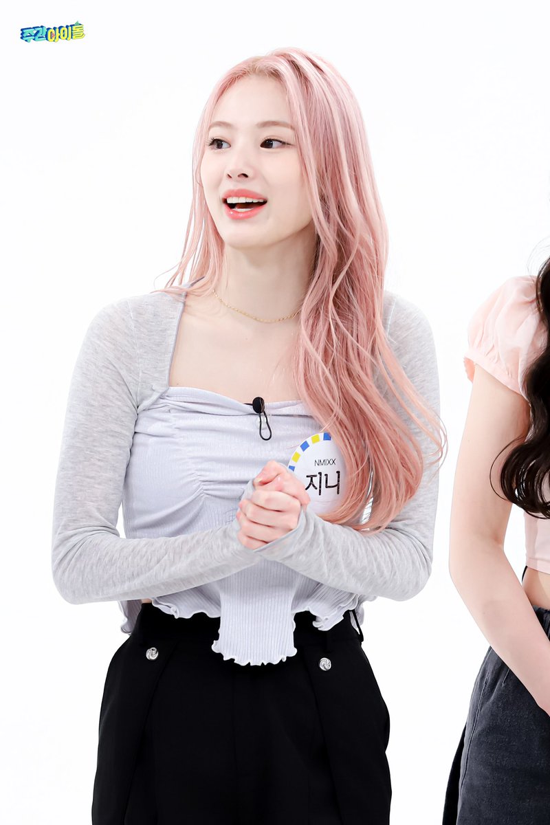 jinigallery's tweet photo. Weekly Idol X NMIXX Pre-release (1/2)
#지니 #JINN https://t.co/bCF0tPBRPj