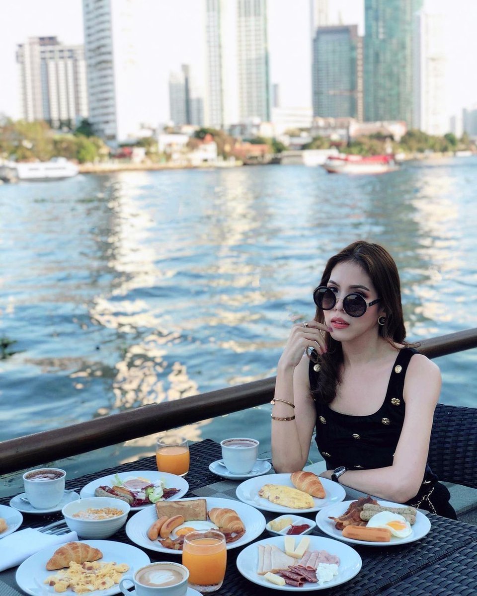 Chatrium's tweet photo. Delicious breakfast and stunning view at Chatrium Hotel Riverside Bangkok; what a perfect meal to start your day. Thanks to 📸 tamsupicha

#FeelTheRemarkable #ChatriumRiverside #Chatrium https://t.co/I8oLi8FgK4