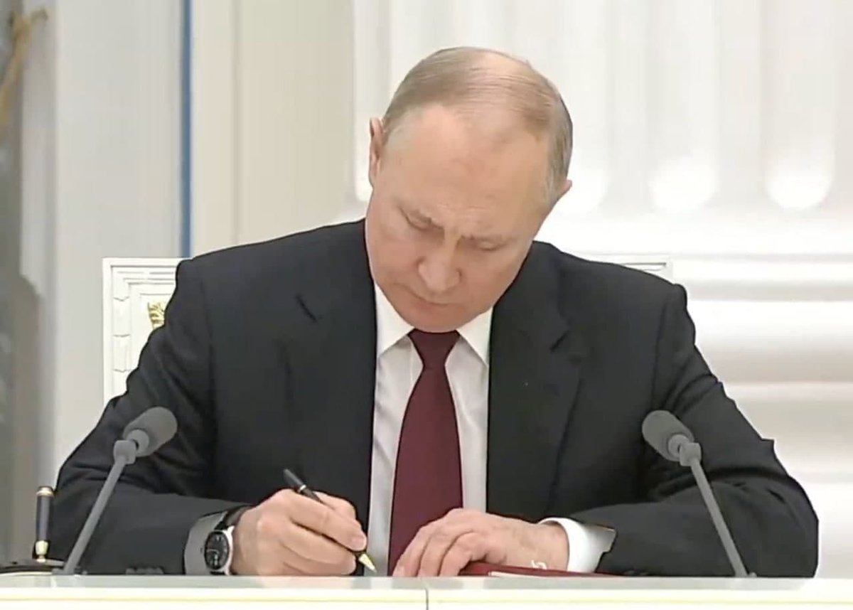 FinZolo's tweet photo. ОХУ ДНР, ЛНР 2 газар нутгыг хүлээн зөвшөөрч дэлхийд тогтворгүй байдал үүсгэлээ. Оросын зах зээлд маш их уналт байгааг харагдаж байна. USD/RUB 82...
Ингэснээр крипто зах зээлд өвөл эхлэх 3 дахь шалтгаан нь боллоо.
#UkraineConflict #ukraincrisis #RussiaUkraineCrisis #BTC https://t.co/cK7eUGHfiA
