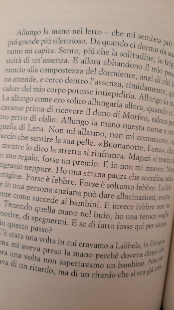 zitadazzi's tweet photo. "Ho una strana paura che sconfina nella vertigine"
#albertorollo Il miglior tempo, il libro che ci vuole ora
@Einaudieditore @reppomanuno https://t.co/38ovLRoxtQ