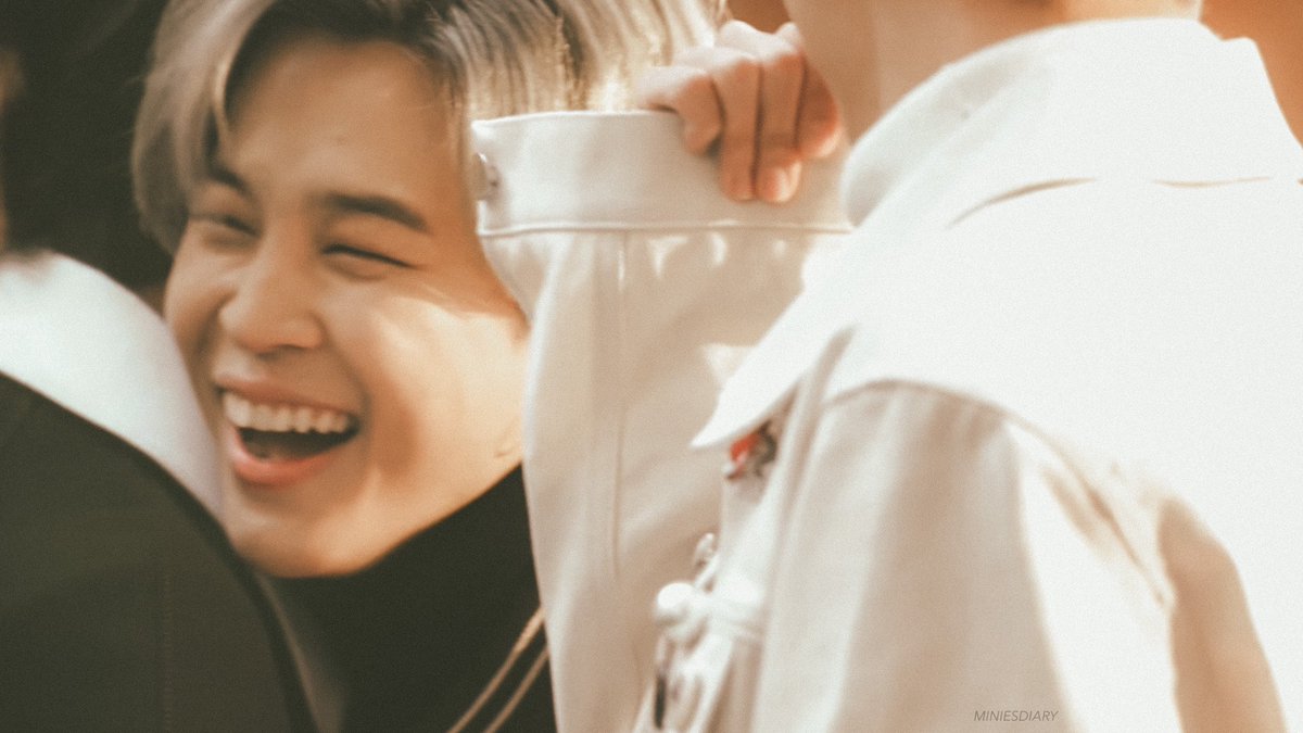 miniesdiary's tweet photo. 📸 jimin has the most beautiful and comforting smile https://t.co/ULplnFNEL9