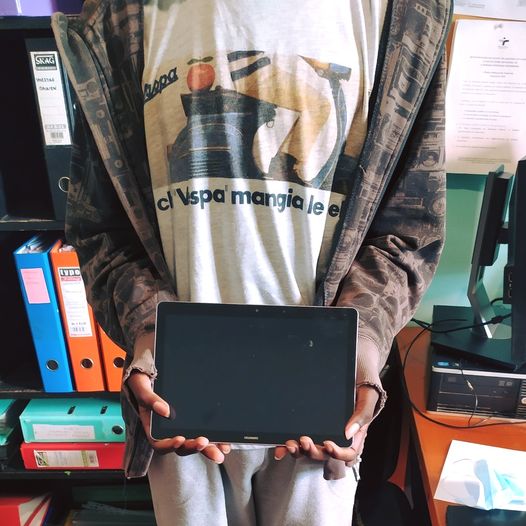 🙏A huge #thankyou to <a href="/taxiplongr/">Taxiplon Hellas</a> for donating 10 tablets to Medin.
The tablets will be used by the children &amp; the educators during the educational activities.
Your #Donation is important for our organization &amp; for the 76 children we hosting in our shelters.
#SupportIsEverything