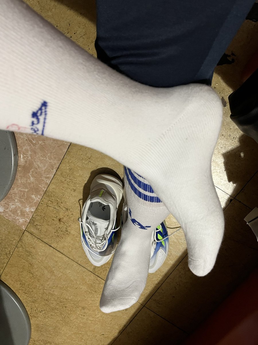 最近購入したLA Dodgersのハイソックス
こんなラインハイソックス未だに作ってくれるのは非常にありがたい！