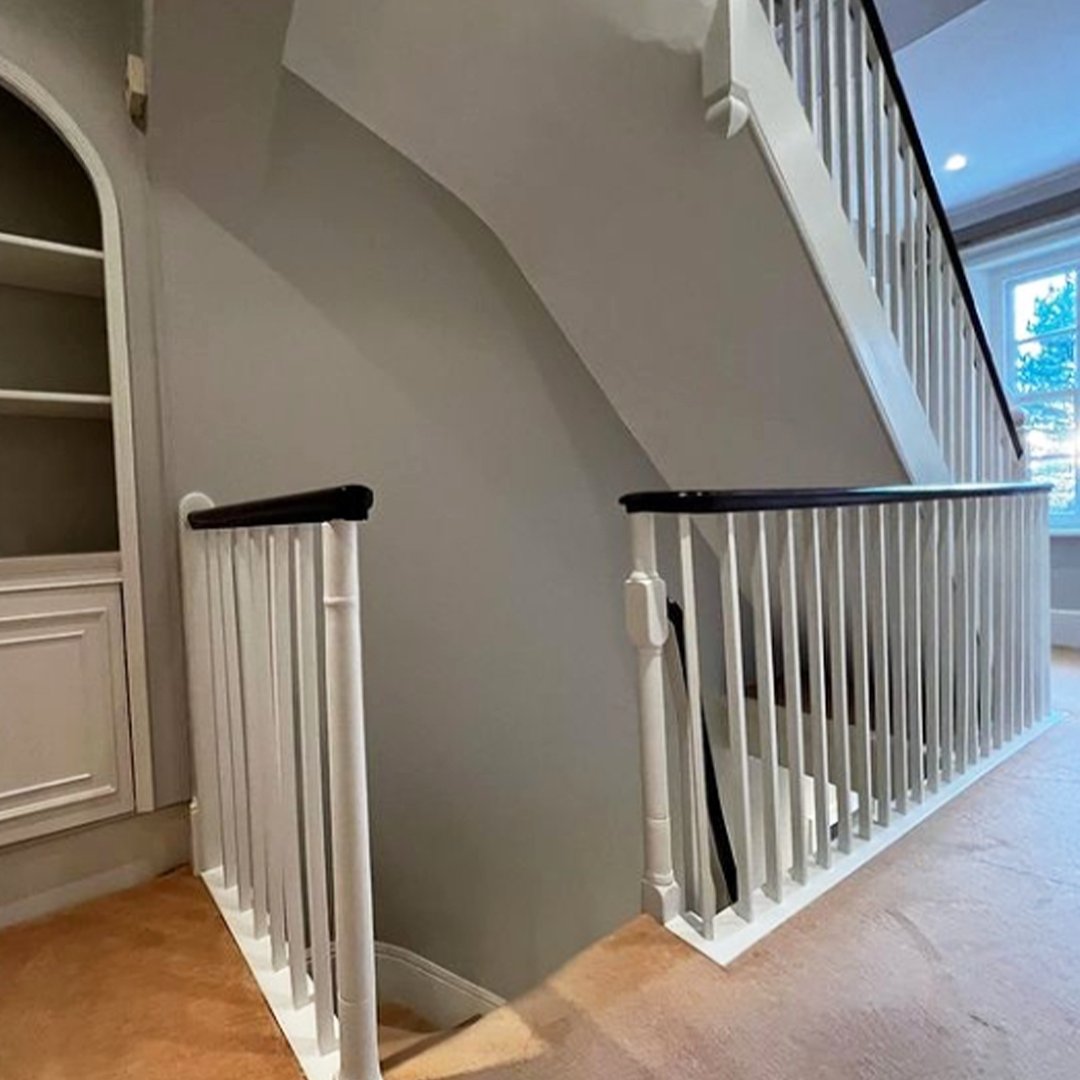 Tikkurila_UK's tweet photo. Time for another Transformation Tuesday!

This renovation job was completed by @harridec using Tikkurila paint. 

Products used:
Walls: Optiva 3 
Woodwork: Helmi 10
Ceilings: Anti Reflex 2

#tikkurila #tikkurilauk #transformationtuesday #renovation #beforeandafter #homerenovation https://t.co/Ly3HYAkNax