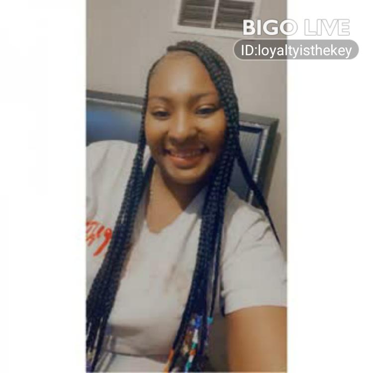 kerrye014's tweet photo. BriBriDa1uLv invites you to a party! #BIGOLIVE https://t.co/QGLWp4driN https://t.co/xSRRJMgFdY