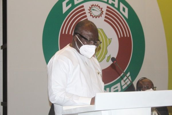 GhKonkosa's tweet photo. The Minister responsible for Finance and Economic Planning in Ghana, Mr. Ken Ofori-Atta has admonished leaders within the Economic Community of West African States (ECOWAS) region to hold stronger hands in order to control the hazard related to money

https://t.co/fzxLYS4OSL https://t.co/XziiS6wdIt