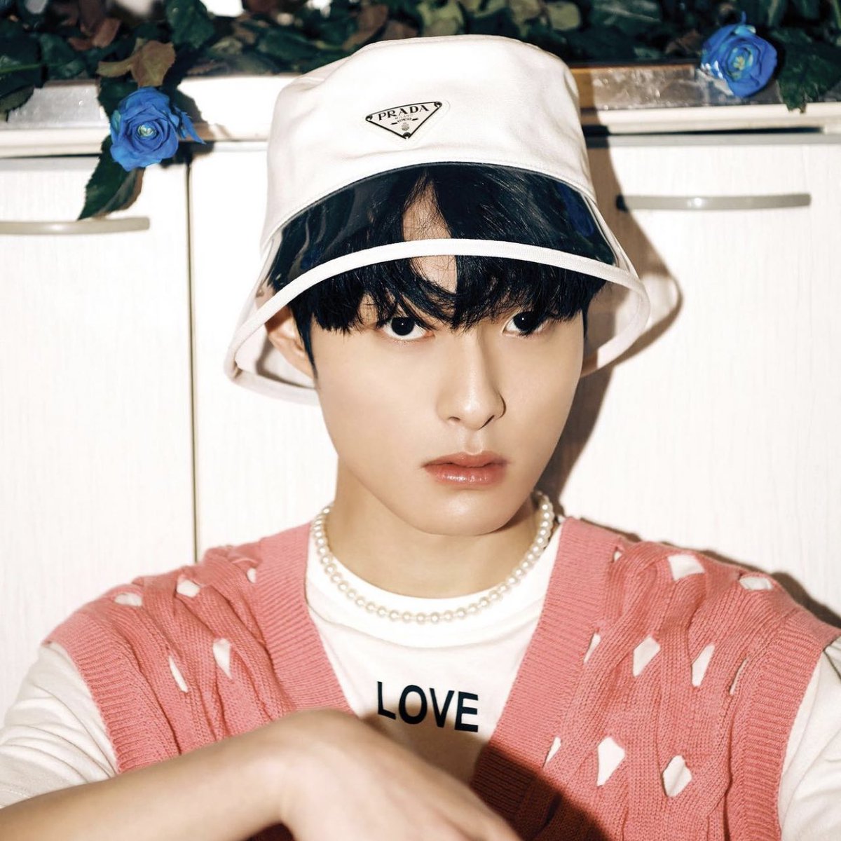 beyooncy's tweet photo. chanyoung bucket hat >> https://t.co/yE9t6TAapu