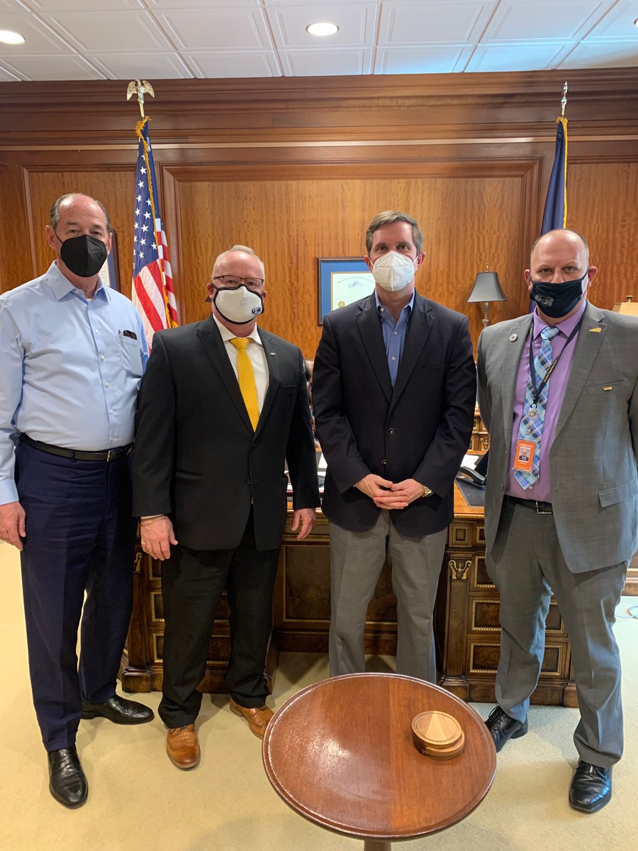 DirectorRayD8's tweet photo. We had a productive meeting with Governor Beshear to prepare for Kentucky Lobby Day, and build the foundation for the future of USW members. https://t.co/khaMxvr2ql