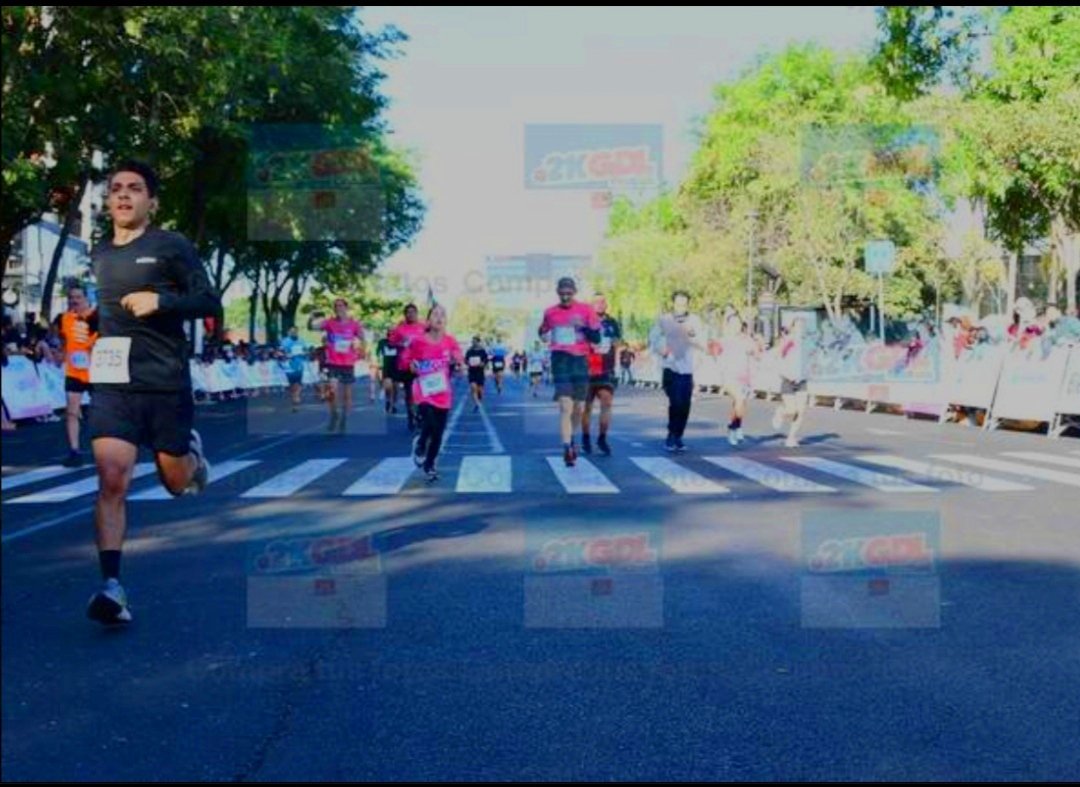 angelgumx's tweet photo. "Con las carreras no lleno mi plato de comida, me lleno el alma y eso me llena de vida"

Medio Maratón de Guadalajara
2022 - 1:53.59
2019 - 1:56.35
2013 - 2:02.54

#LoneRunner #21kgdl #21kgdl #maratongdl #minerosrunners #GdlRunning #running #SumandoKmx #runninggdl https://t.co/NCgExjgtRQ