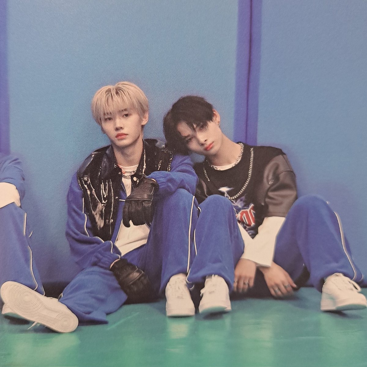 fileshoonki's tweet photo. LOOK AT HOONKI YALL... https://t.co/doOS7e28pb