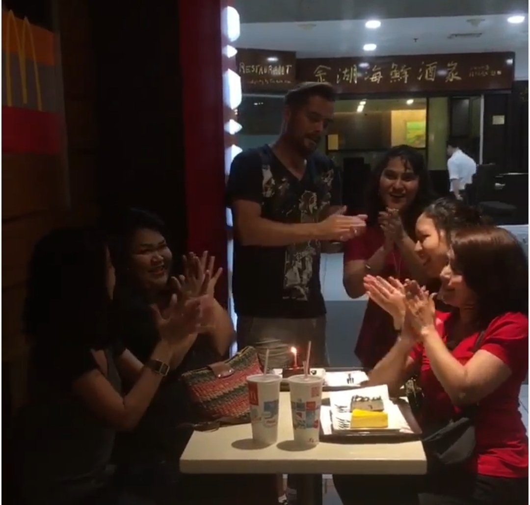 RoShaLLe tweet media