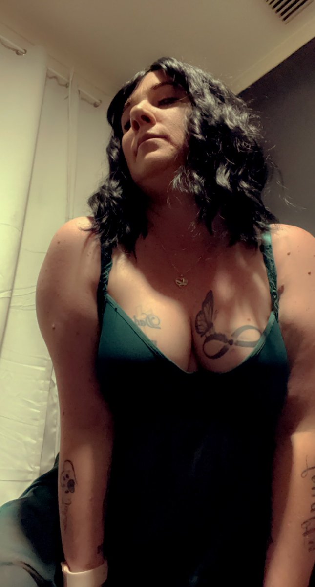 KrystalWall07's tweet photo. @Pornhub 3 Sexy woman here to please your every desire 🔥🔥 You will not be disappointed 

https://t.co/NK5sjJ5hnc

https://t.co/yumGtrz2rf

https://t.co/Pptoz2T1gH https://t.co/xcmWfEbFZA