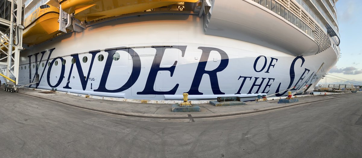 NickWeirShowbiz's tweet photo. A good day today… lots to do, but the right teams are in place. Let’s GO! #WonderoftheSeas #RoyalCaribbeanEntertainment — #Voices, #TapFactory, #TheSeasonsOnIce, #JenniferSinger #inTENse #Jazz #Rock #Latin #ComedyClub #StowawayPiano and so much more,,, https://t.co/nE44ozJOBP