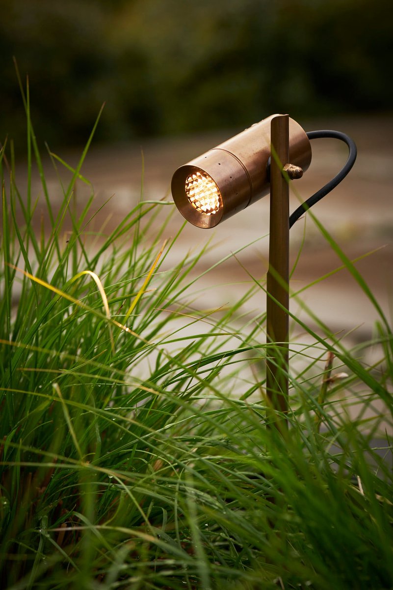 FrameLightAU's tweet photo. The @pvdconcept Nona Mini, part of the Nona|Simply range, one of PVD Concept's best known collections. With an unobtrusive and durable weathered brass design that blends perfectly with nature. Check out our website for more details
https://t.co/brg8YhwSmg
#lightingsolutions https://t.co/M0n8ZQZ0et