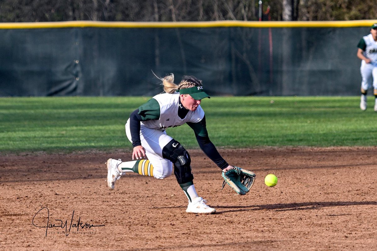 joewatsontx's tweet photo. She came a long way to play softball at PJC. @ParisJC @IsaSmit6 it was great seeing her in action today. https://t.co/mwMi4X7Omm